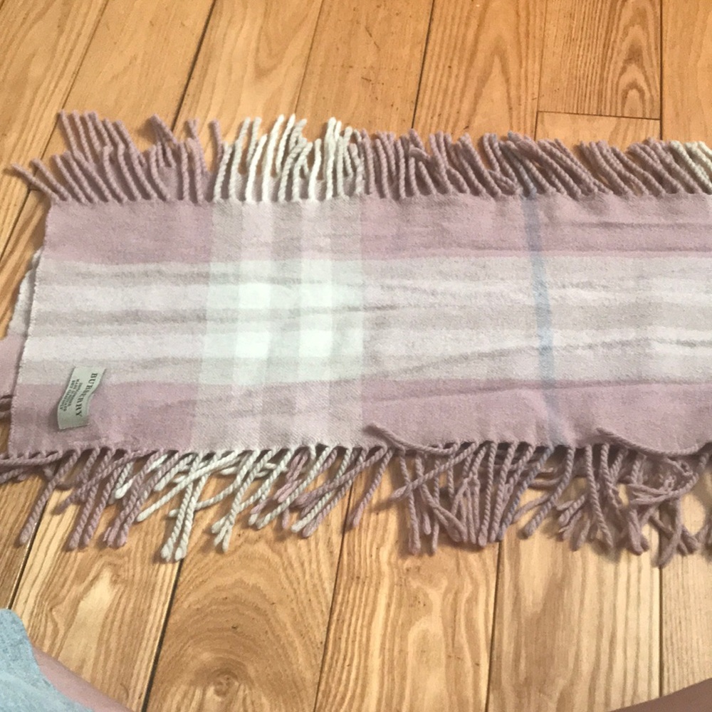 Burberry fringe scarf authentic